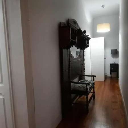 Διαμέρισμα Sunny Terrace Apt, Close To Downtown! 2 Bedroom Flat